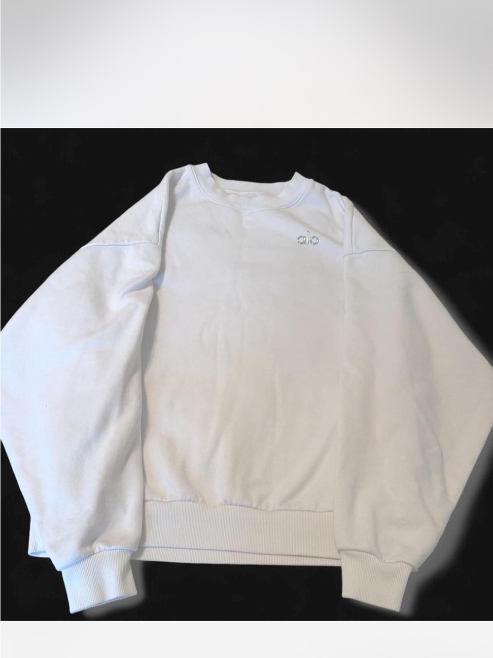 Alo Yoga White Crewneck Sweatshirt